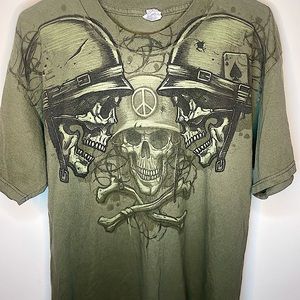 (Large) skull Graphic Tee